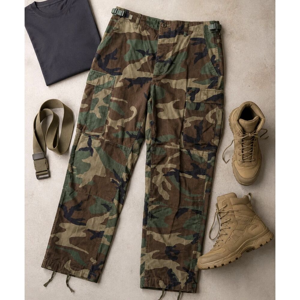 US Military Woodland Camo Cargo Pants Medium 31-35 Long Gorpcore Utility